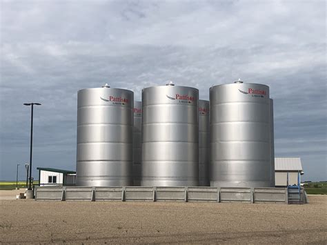 Used and new Storage tanks